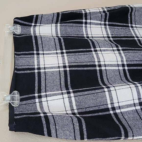 Talbots Womens Black White Fireplace Plaid A-Line Wool Blend Midi Skirt - Size 8 - Picture 2 of 7